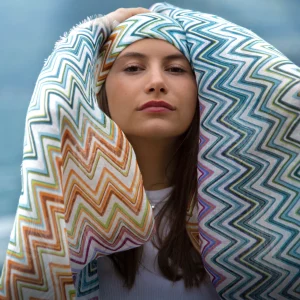 Stola di puro lino stampato disegno zig-zag multicolor cm 70x200 Cod 740