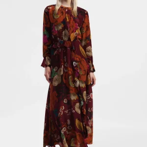 Vestito lungo a fiori con maniche lunghe