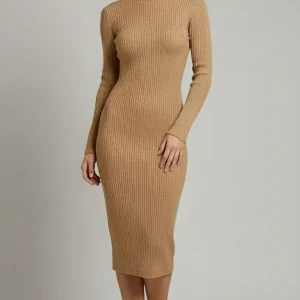 Abito in maglia  collo lupetto camel Lineaelle